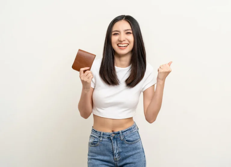 Organize your wallet, organize your life!